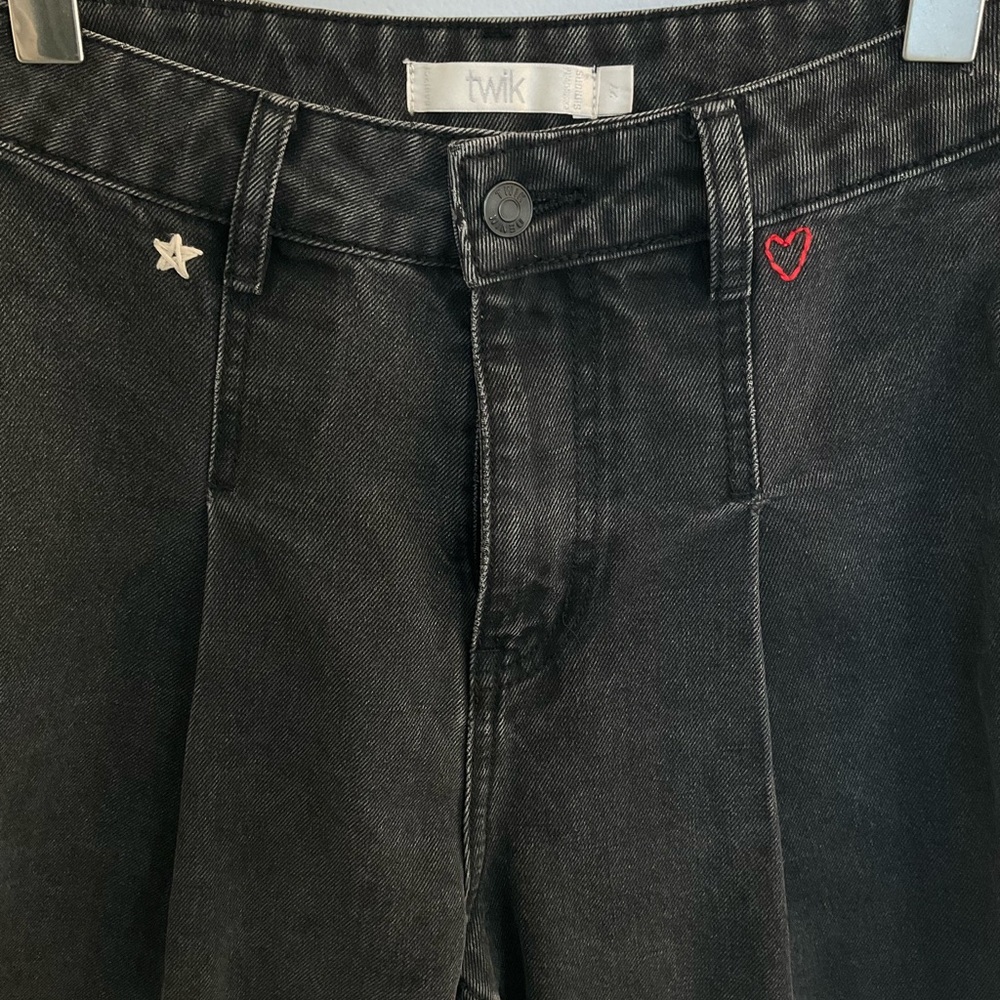 Black cotton Twik jeans with a star and heart embroidery, size 27
